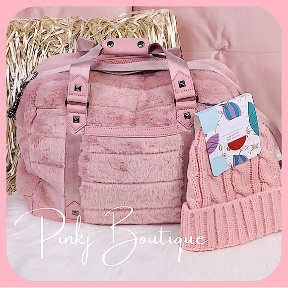 Cynthia Rowley Handbags - 💗👜{Cynthia Rowley} Pink Faux Fur Travel Duffle | Tote Bag+Beanie Hat Bundle!